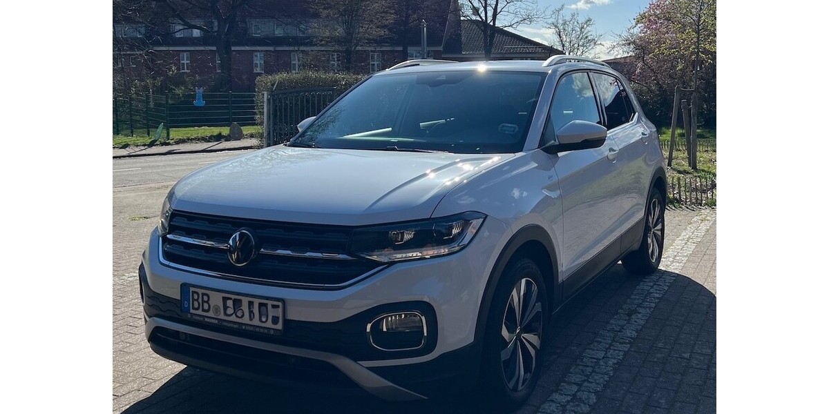 VW T-CROSS STYLE 1.5 TSI 15.500 km 27.400 &euro; Sandesneben 23898