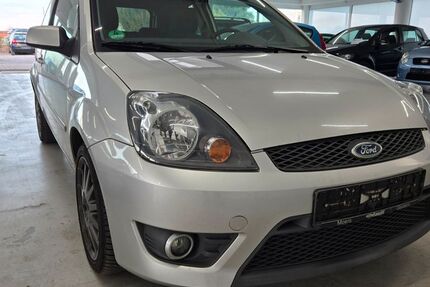 Ford Fiesta 130.321 km 2.999 &euro; Rheinberg 47495
