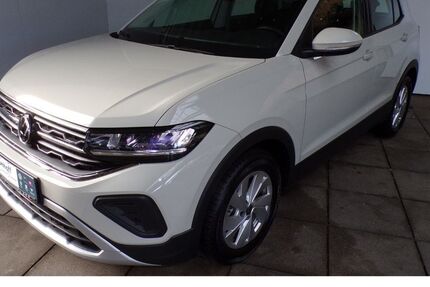 VW T-Cross 7.690 km 21.970 &euro; Lennestadt 57368