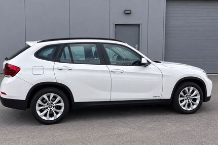 BMW X1 171.000 km 7.050 &euro; Stuttgart 70567