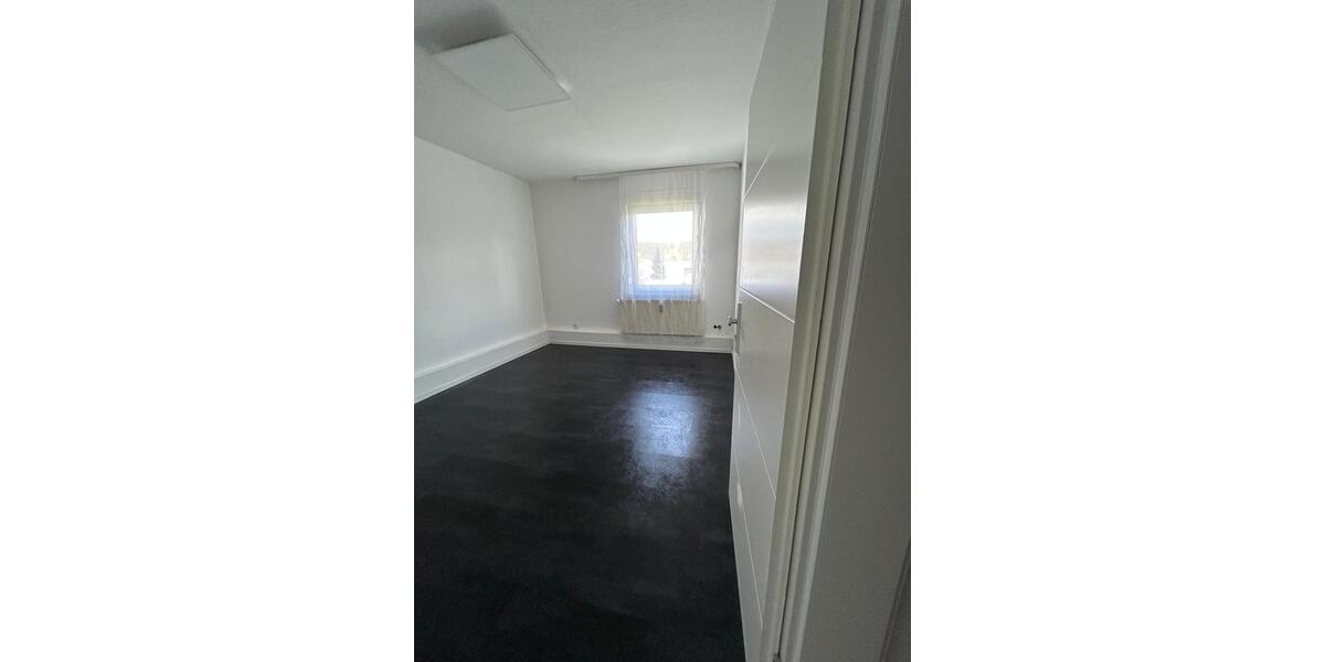 Etagenwohnung Erlenbach am Main - 1 Zimmer, 28 m&sup2;, 450&euro; | Angebot:26060931