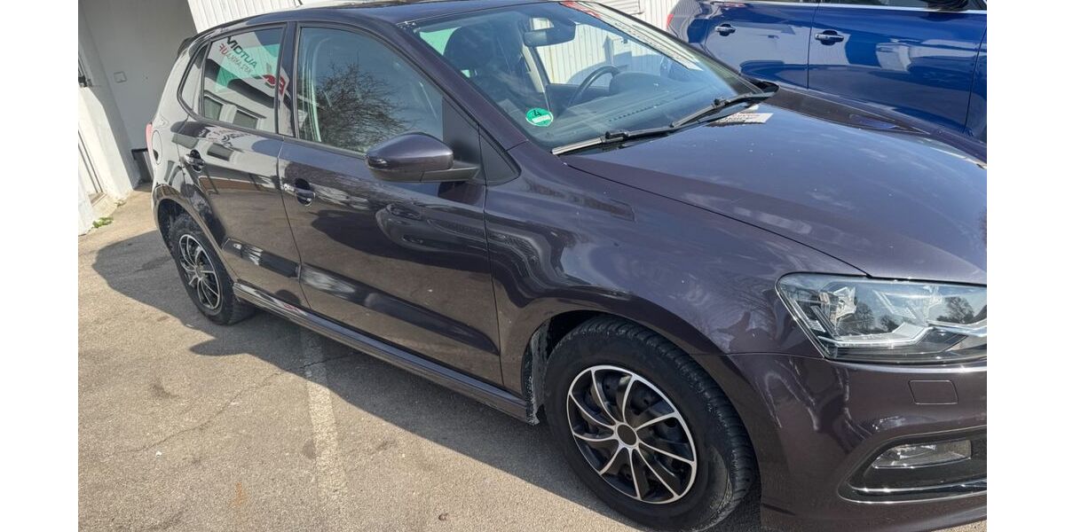 VW Polo 69.200 km 9.390 &euro; München 81243