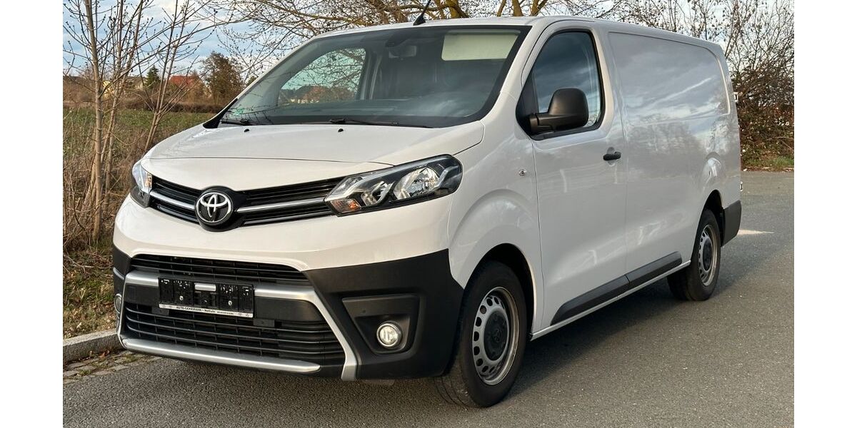 Toyota Proace (Verso) 57.684 km 21.490 &euro; Riesa 01587