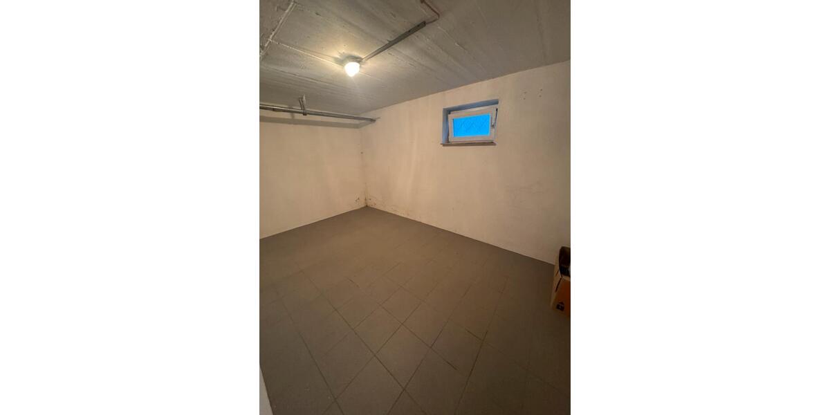 Erdgeschoßwohnung Michelau in Oberfranken - 4 Zimmer, 120 m&sup2;, 190.000&euro; | Angebot:26217973