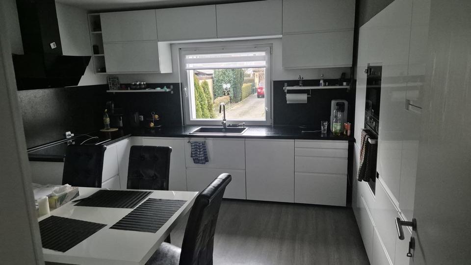 Doppelhaushälfte Pforzheim Nordstadt - 6 Zimmer, 180 m&sup2;, 490.000&euro; | Angebot:25452966