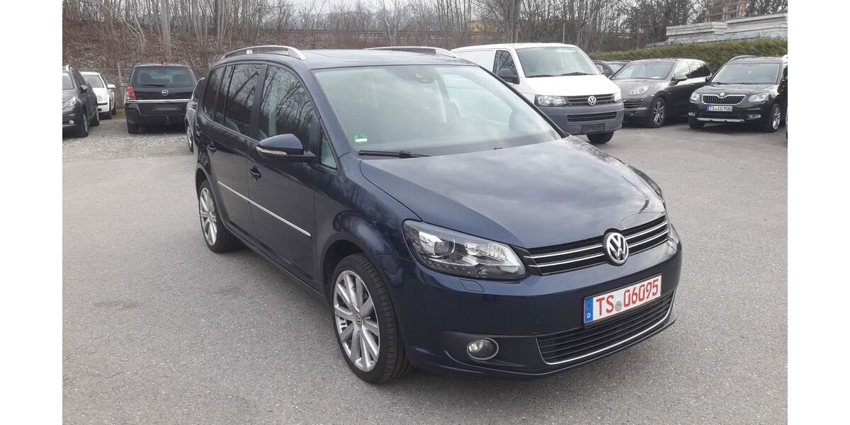VW Touran 166.200 km 9.300 &euro; Bergen 83346
