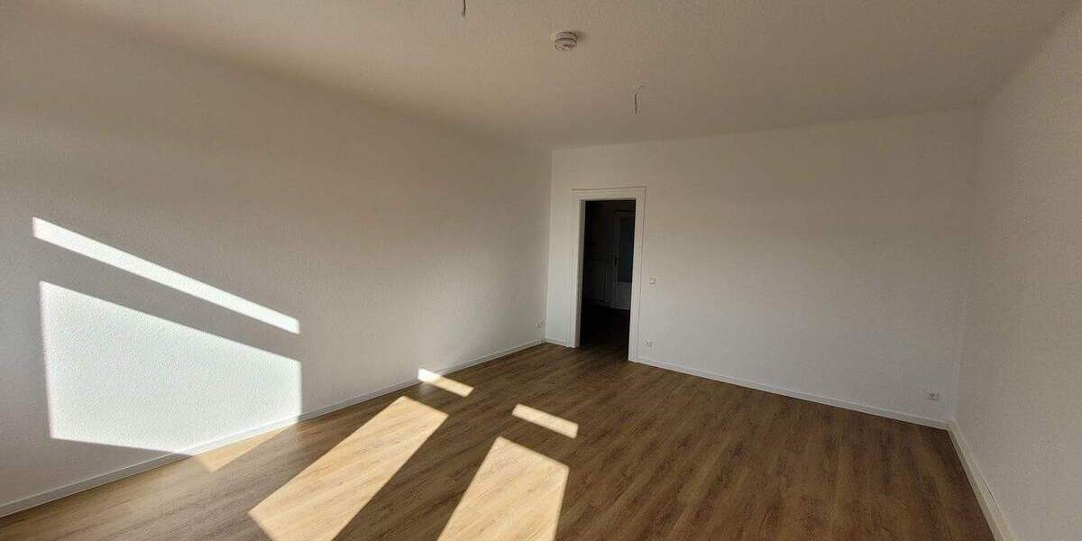 Etagenwohnung Heidenau Mügeln - 3 Zimmer, 96 m&sup2;, 812&euro; | Angebot:25668954