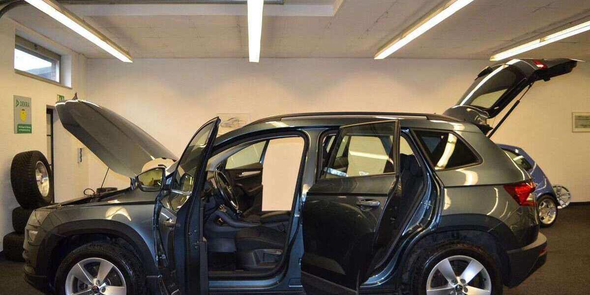 Skoda Karoq 64.000 km 17.990 &euro; Mülheim-Speldorf 45478