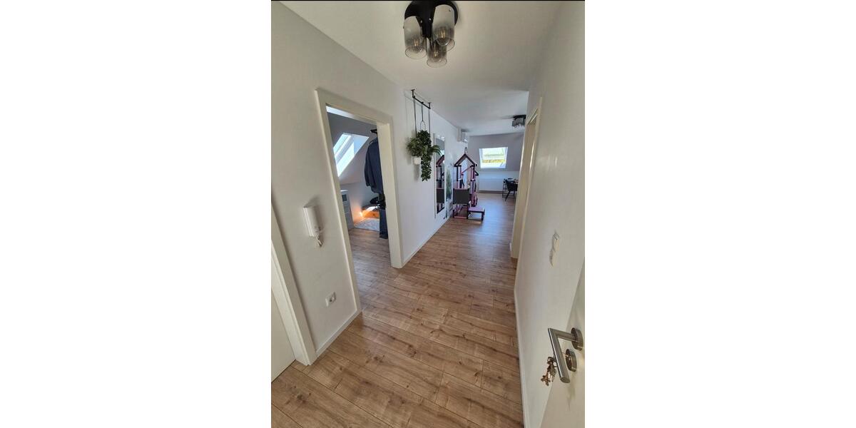 Dachgeschoßwohnung Rhauderfehn - 3 Zimmer, 68 m&sup2;, 650&euro; | Angebot:26398886