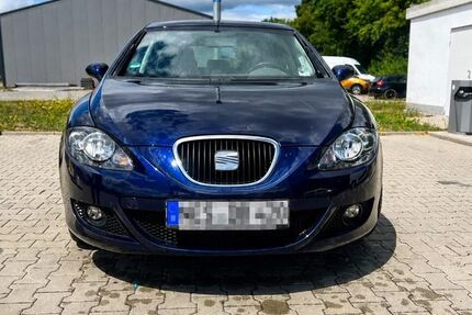 Seat Leon 80.928 km 4.700 &euro; Bad Neustadt 97616