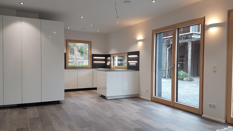 Doppelhaushälfte Bad Friedrichshall - 4.5 Zimmer, 140 m&sup2;, 1.585&euro; | Angebot:26616551