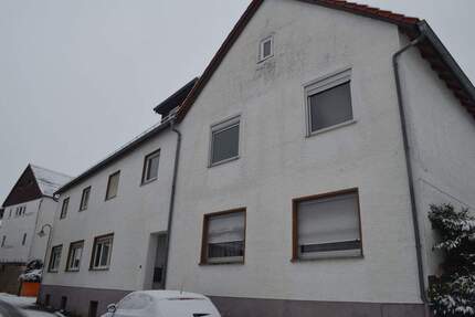 Wohnung Grävenwiesbach Mönstadt - 4 Zimmer, 96 m&sup2;, 800&euro; | Angebot:25302778