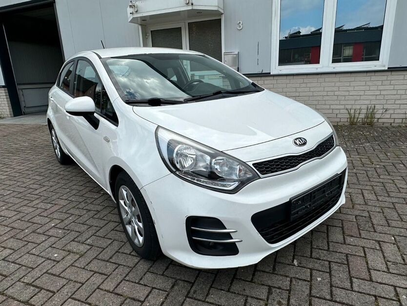 Kia Rio 166.210 km 4.690 € Ostbevern 48346