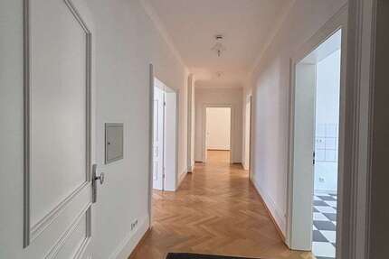 Wohnung Wiesbaden-Biebrich Biebrich - 4 Zimmer, 113 m&sup2;, 395.000&euro; | Angebot:27134596