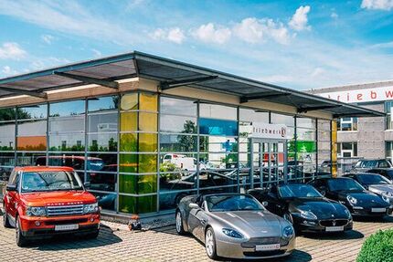 Jaguar F-Type 22.000 km 66.941 &euro; Duisburg 47228