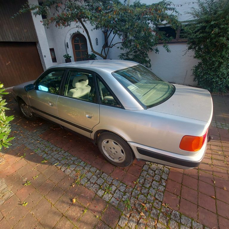 Audi 100 220.000 km 2.100 € Ingolstadt 85049