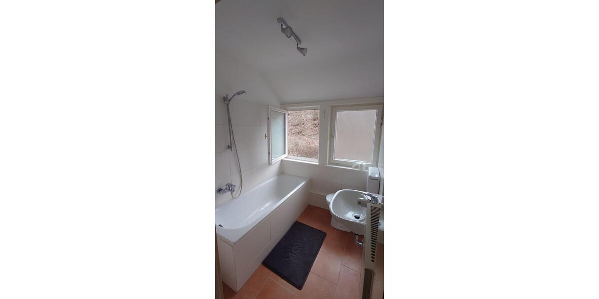 Dachgeschoßwohnung Hann. Münden - 2.5 Zimmer, 61 m&sup2;, 570&euro; | Angebot:26523684