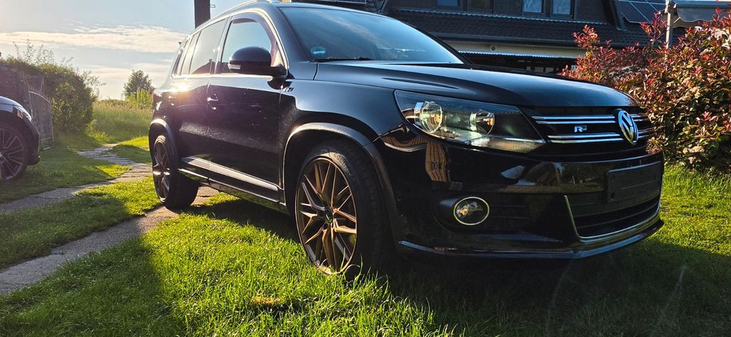 VW Tiguan 181.000 km 8.100 &euro; SYKE 28857