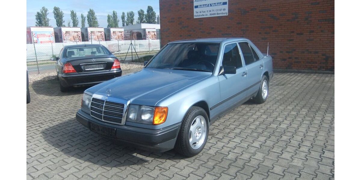 Mercedes-Benz E 230 97.040 km 12.900 &euro; Bernburg 06406
