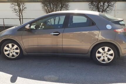 Honda Civic 147.500 km 4.800 &euro; München 80636
