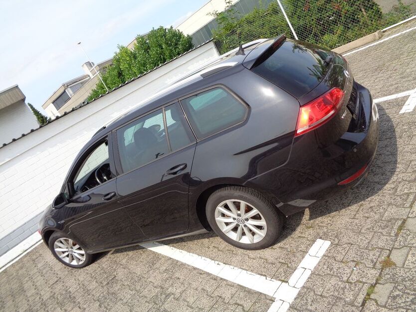 VW Golf 185.669 km 9.290 € Mühlheim 63165