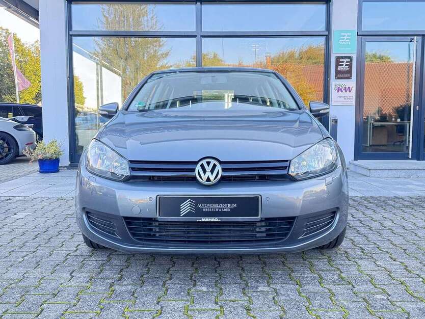 VW Golf 137.187 km 5.990 € Ravensburg 88214