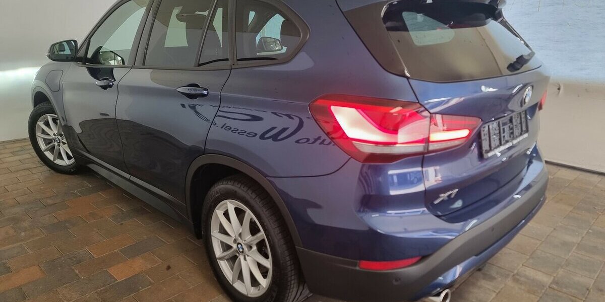 BMW X1 xDrive 25e Advantage LED ACC Head-Up Panorama 29.300 km 25.950 &euro; Garrel 49681