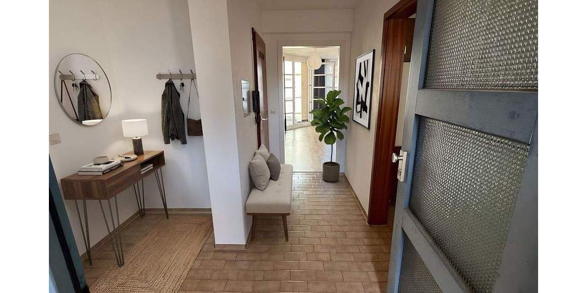 Etagenwohnung Reutlingen Innenstadt - 2 Zimmer, 66 m&sup2;, 294.000&euro; | Angebot:25751226