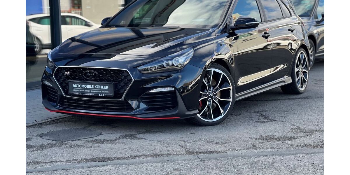 Hyundai i30 54.476 km 23.980 &euro; Wenden 57482