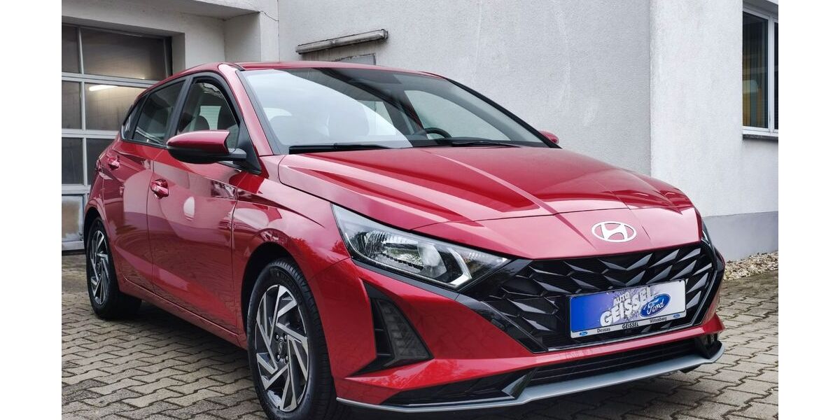 Hyundai i20 8.650 km 18.880 &euro; Dessau-Roßlau 06849