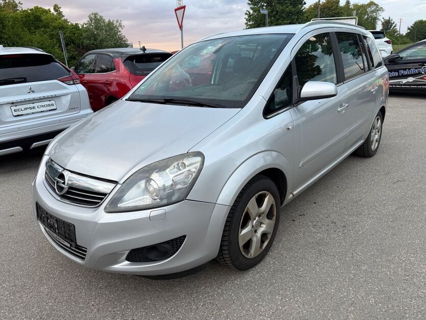 Opel Zafira 210.000 km 1.200 € Ottenhofen 85570