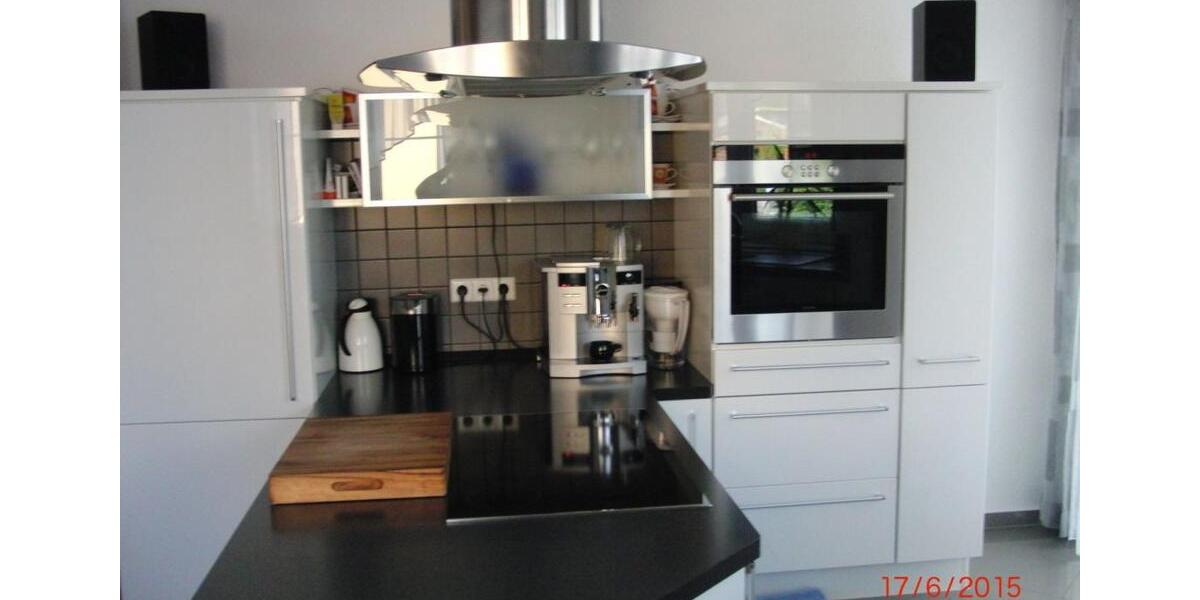 Villa Bad Saulgau - 5 Zimmer, 208 m&sup2;, 1.750&euro; | Angebot:25988483