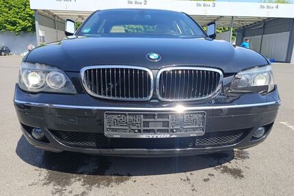 BMW 740