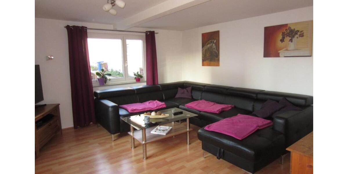 Gemütliche DHH mit 3 ZKB und Stellplatz in Bad Schwalbach-OT 3 zimmer