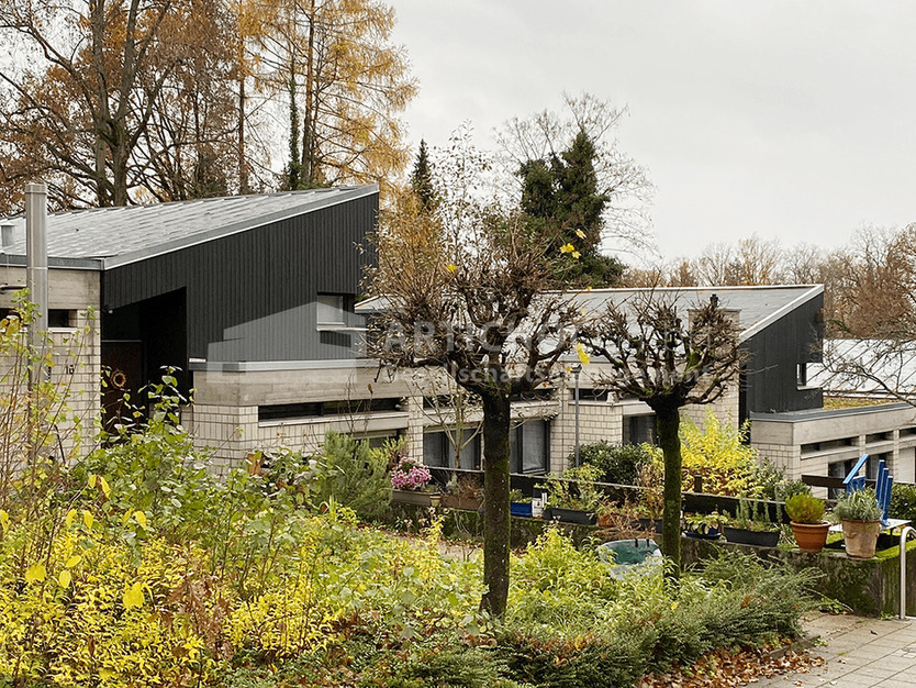 Zeitlose Architektur in KA-Bergwald: vielseitiges, einzigartiges Reihenhaus für Paare & Familien 6 zimmer