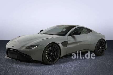 Aston Martin V8