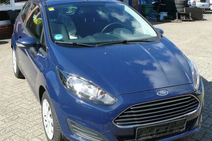 Ford Fiesta 162.290 km 4.599 € Ahausen 27367
