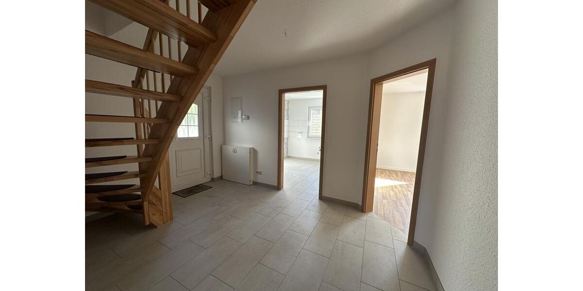 Einfamilienhaus Nienburg (Weser) - 4 Zimmer, 113 m&sup2;, 950&euro; | Angebot:25280054