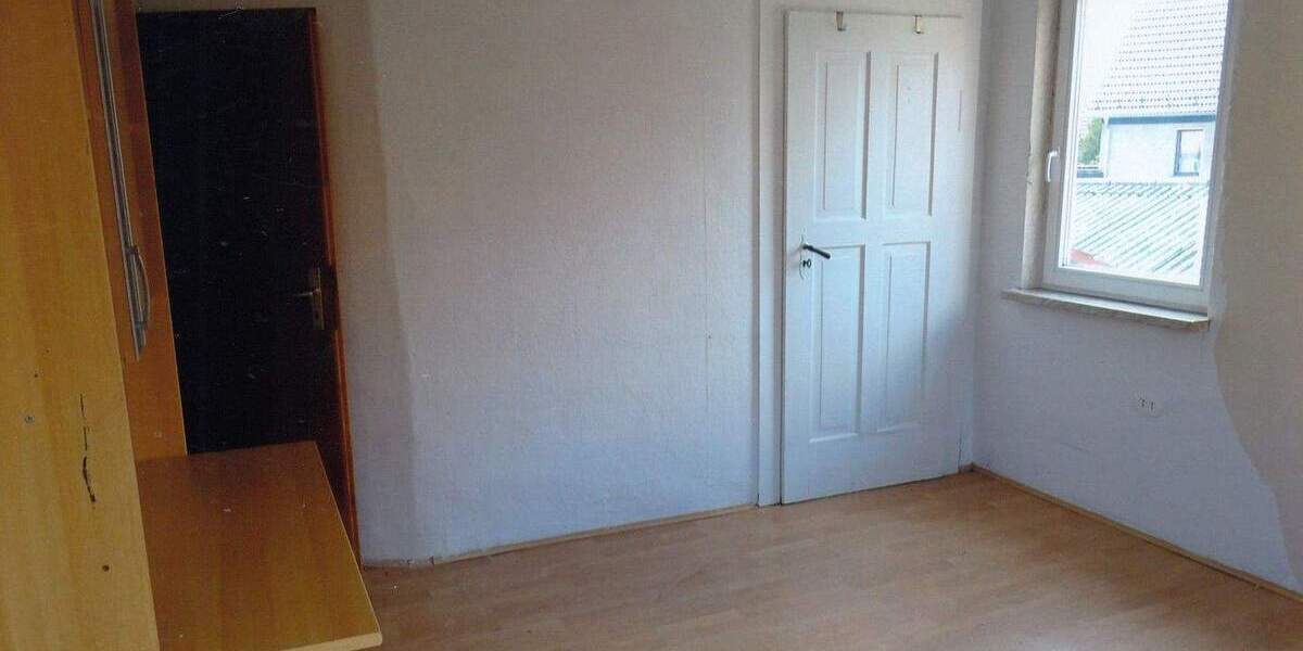 Einfamilienhaus Kaltennordheim - 1 Zimmer, 193 m&sup2;, 75.000&euro; | Angebot:26656906