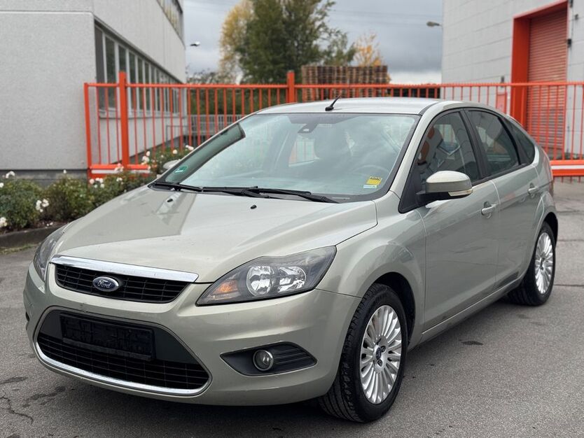 Ford Focus 178.000 km 2.990 € Herten 45701