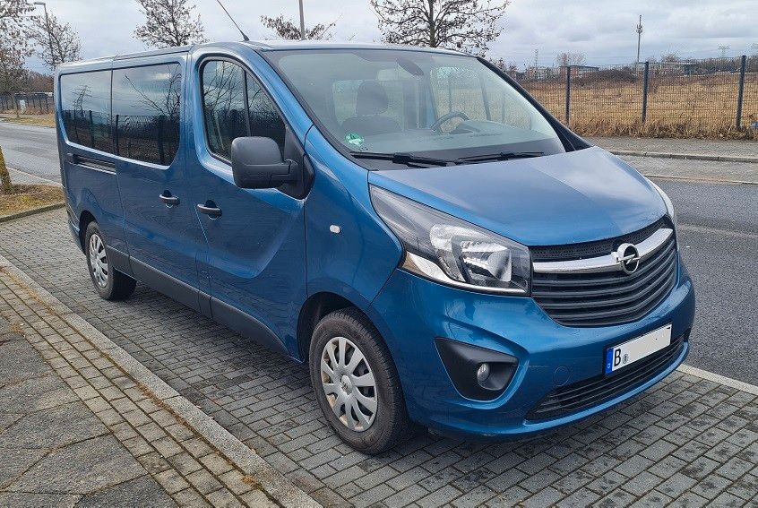 Opel Vivaro 121.500 km 16.900 &euro; Berlin 12679