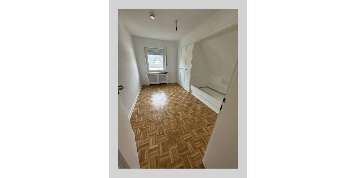 Etagenwohnung Olpe - 4 Zimmer, 110 m&sup2;, 1.250&euro; | Angebot:26686982