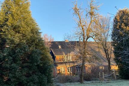 Haus Wingst - 6 Zimmer, 200 m&sup2;, 285.000&euro; | Angebot:25218343
