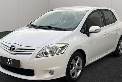 Toyota Auris 114.651 km 5.990 &euro; Frankfurt am Main 65933