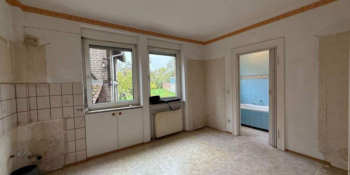 Mehrfamilienhaus, Wohnhaus Mannheim Seckenheim - 6 Zimmer, 213 m&sup2;, 510.000&euro; | Angebot:25770805
