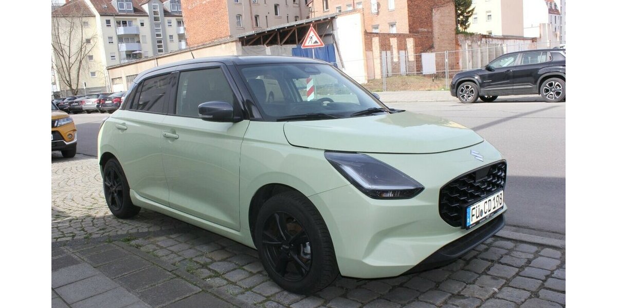 Suzuki Swift 1.2 Dualjet Hybrid 61 kW Comfort+ 9.800 km 16.990 &euro; Fürth 90763
