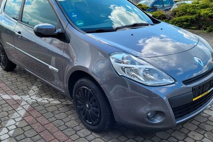 Renault Clio 84.015 km 4.490 &euro; Rossau 09661