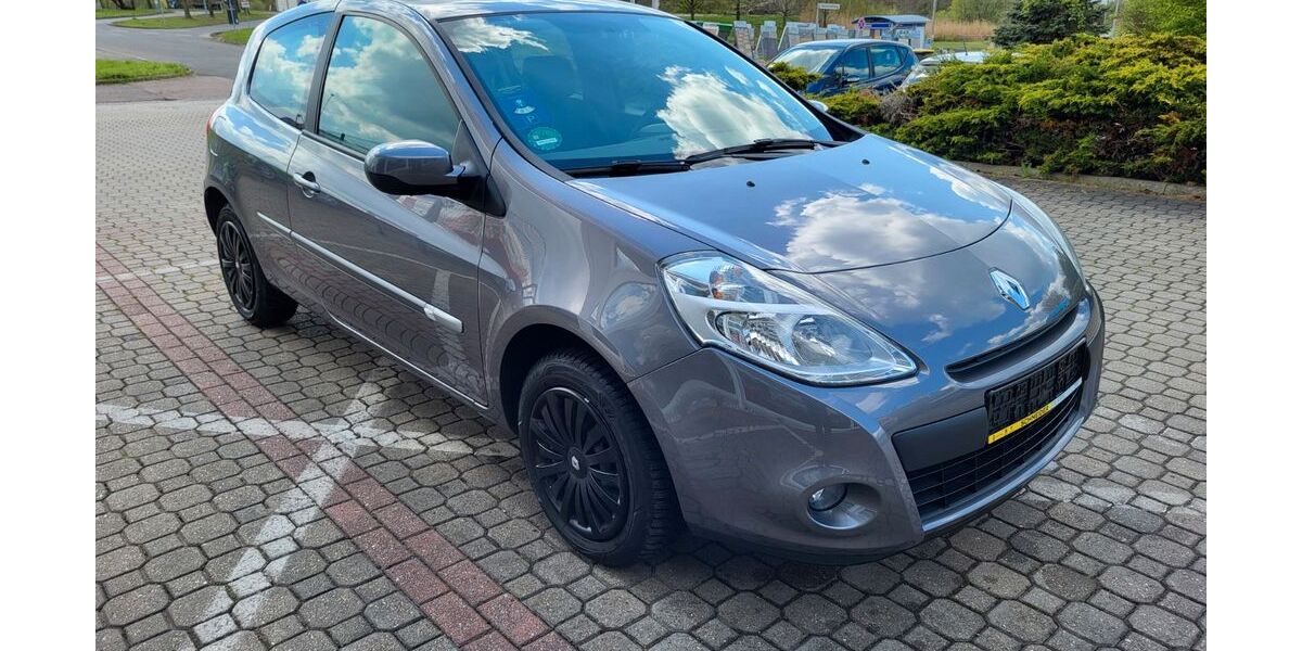 Renault Clio 84.015 km 4.490 &euro; Rossau 09661