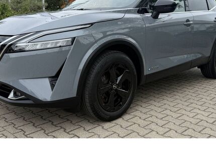 Nissan Qashqai 27.303 km 28.990 &euro; Fürstenwalde 15517
