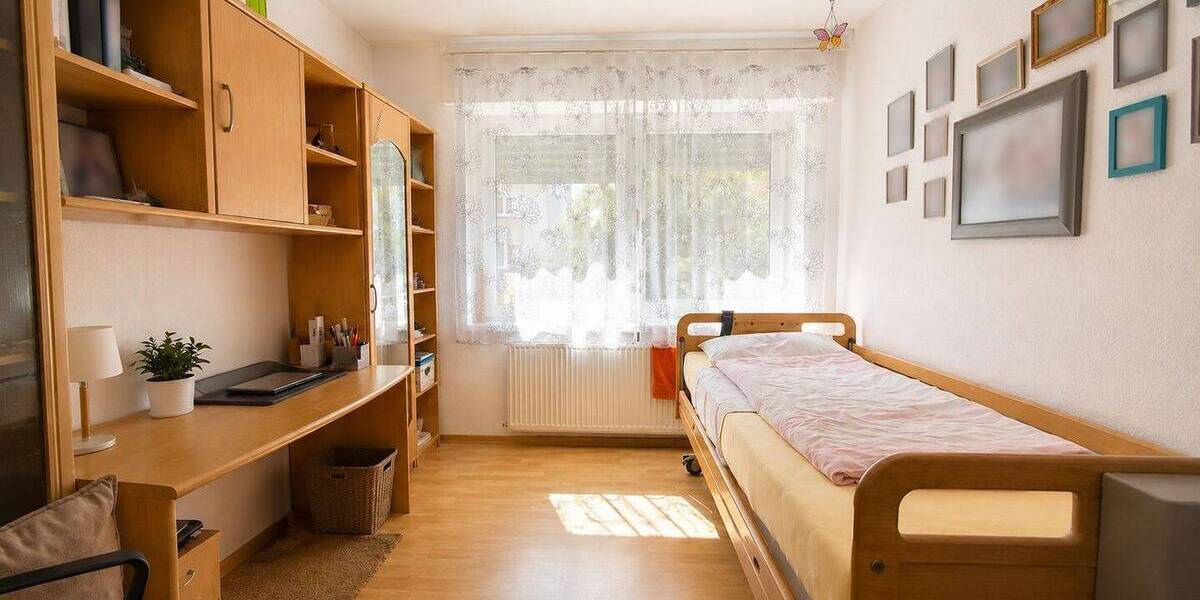 Etagenwohnung Osnabrück Schölerberg - 3 Zimmer, 92 m&sup2;, 235.000&euro; | Angebot:26892234
